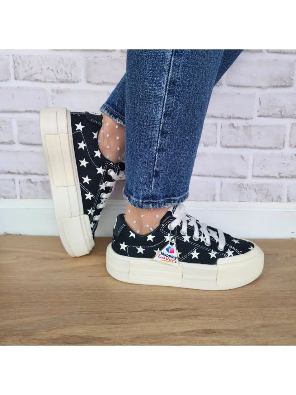 ⭐Converse Chuck Taylor Cruise Stars Platform 10 Womens Shoes Black Beige A15497C
